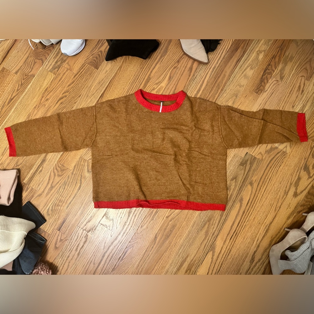 Free people sweater, size small